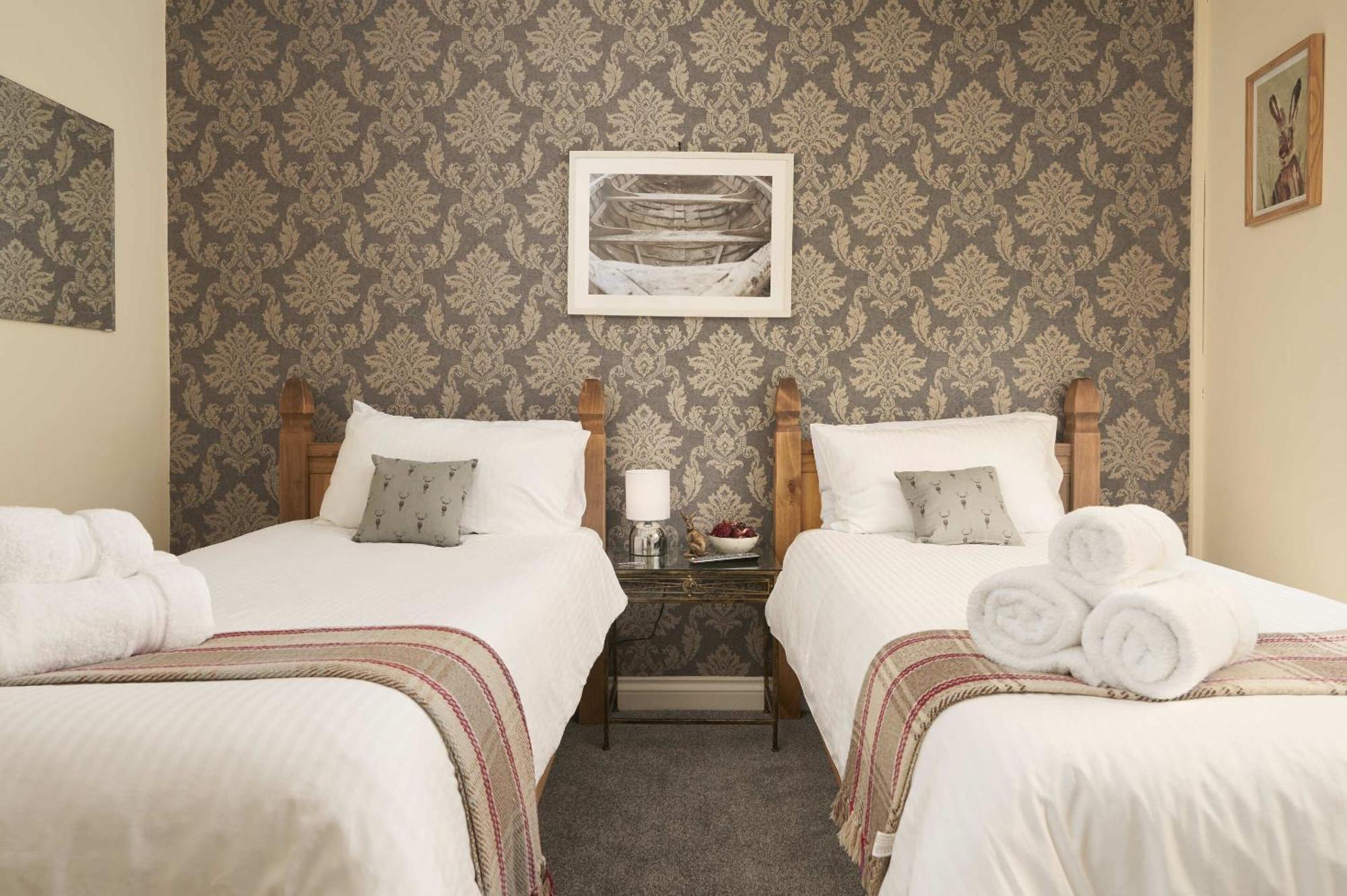 The White Hart Hotel Modbury Eksteriør bilde